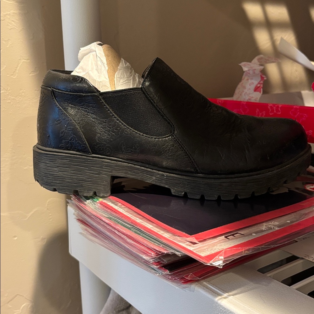 Alegria Class Act Black Ankle Boots 39